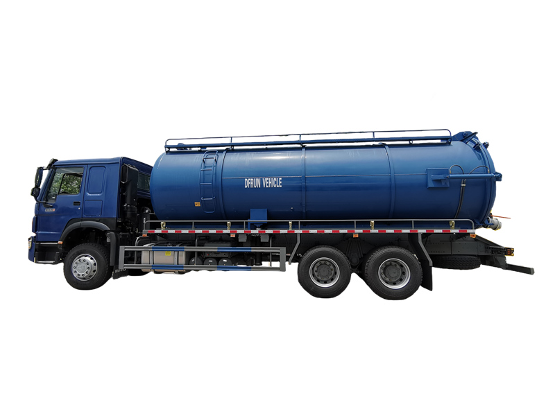 HOWO 10 wheeler vacuum tank truck