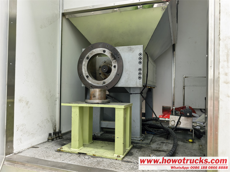 Wooden cutting machine Wooden cutting machine