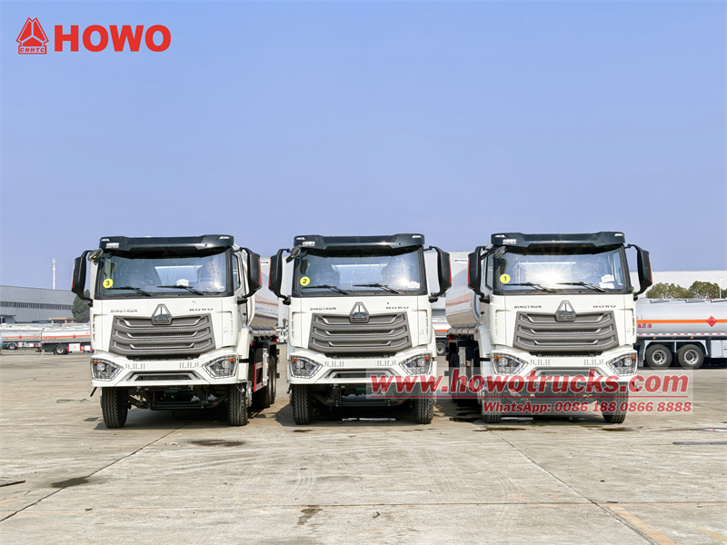 HOWO NX 25CBM oil tanker truck HOWO NX 25CBM oil tanker truck