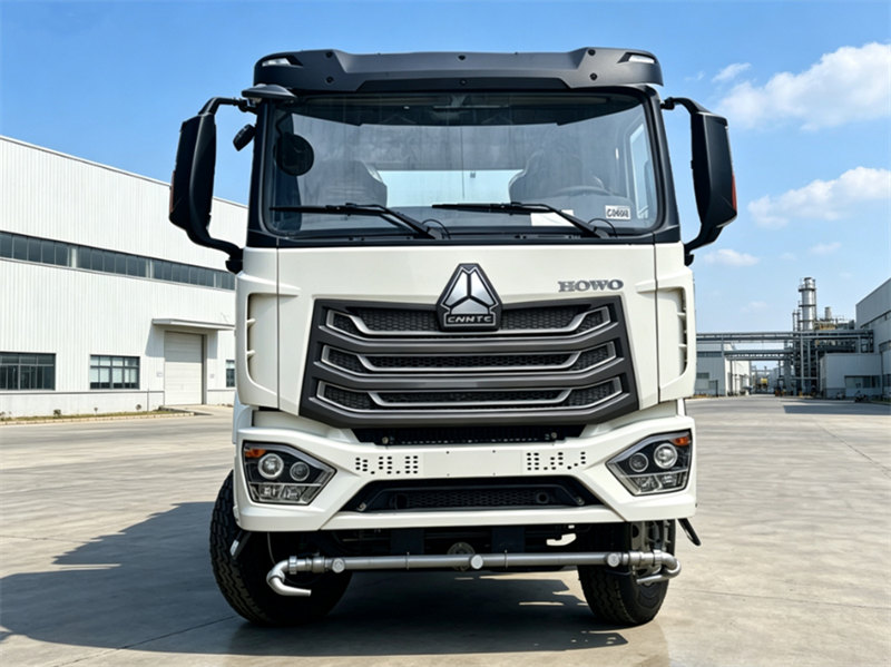 HOWO NX 20000L water tank truck